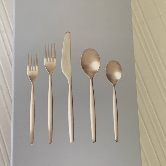 West elm Sidney sold stainless steel flatware 5- piece set - Picture 11 of 11